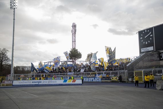 FC Carl Zeiss Jena vs SpVgg Unterhaching (0-3) (10)