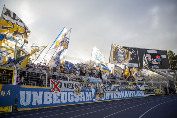 FC Carl Zeiss Jena vs SpVgg Unterhaching (0-3) (16)
