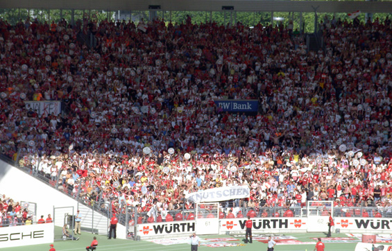 VfB Stuttgart vs FC Energie Cottbus (2-1) (5)