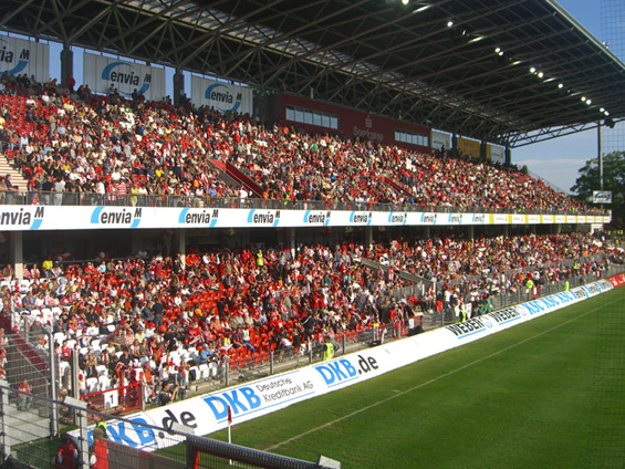 FC Energie Cottbus vs VfL Wolfsburg (1-2)