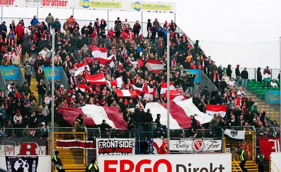 SpVgg Fürth vs FC Energie Cottbus (3-1) (10)