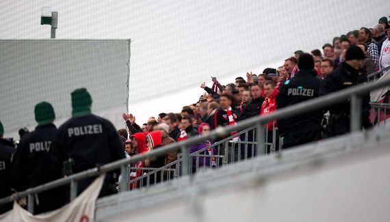 SpVgg Fürth vs FC Energie Cottbus (3-0) (5)