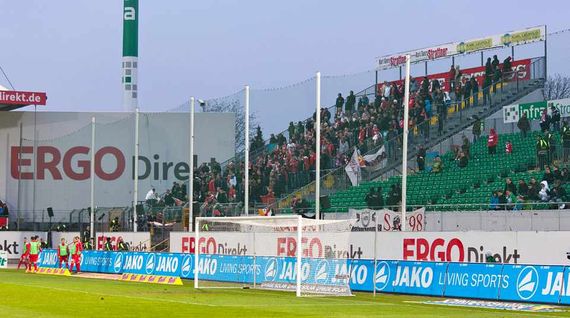 SpVgg Fürth vs FC Energie Cottbus (3-0) (7)