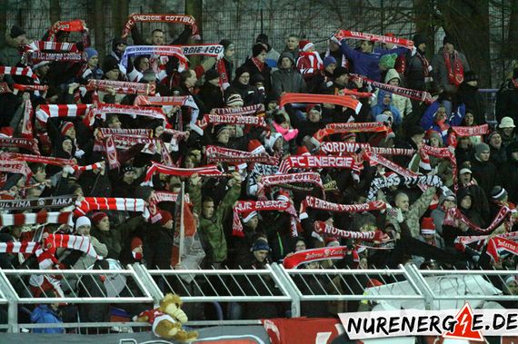 FC Erzgebirge Aue vs FC Energie Cottbus (3-0) (18)