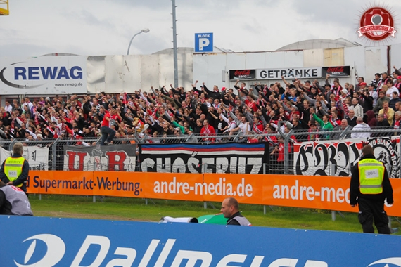 SSV Jahn Regensburg vs FC Energie Cottbus (0-1) (4)