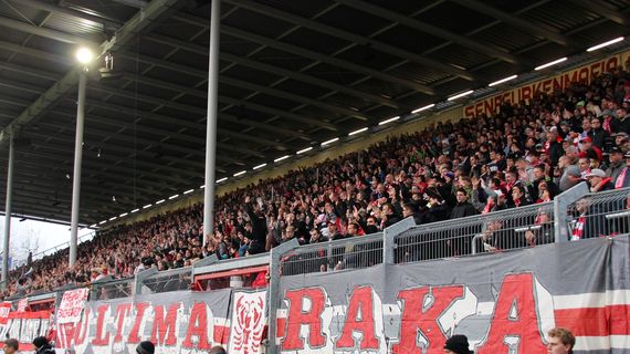 FC Energie Cottbus vs FC Hansa Rostock (1-0) (9)
