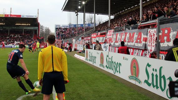 FC Energie Cottbus vs FC Hansa Rostock (1-0) (10)