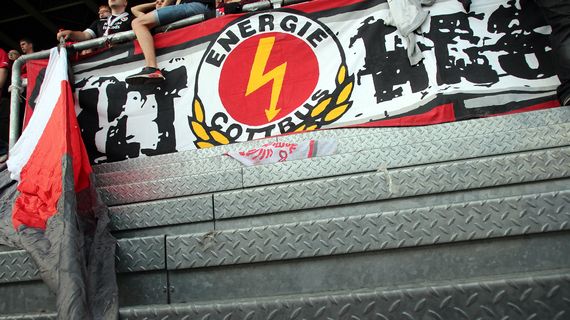 FC Energie Cottbus vs VfL Osnabrück (1-2) (4)