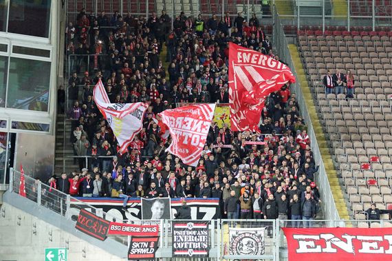 1. FC Kaiserslautern vs FC Energie Cottbus (0-2) (1)