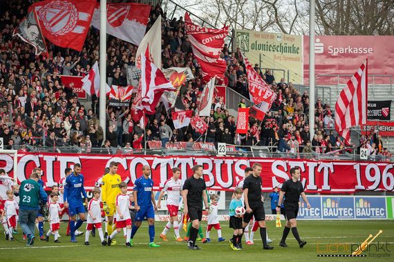 FC Energie Cottbus vs Karlsruher SC (0-2) (1)