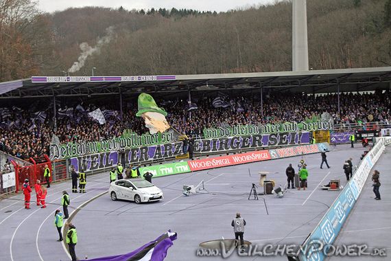 FC Erzgebirge Aue vs Dynamo Dresdem (1-1) (9)