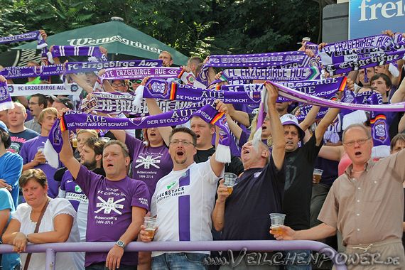 FC Erzgebirge Aue vs Stuttgarter Kickers (2-0) (9)