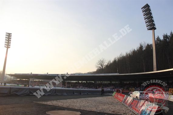 FC Erzgebirge Aue vs Hallescher FC (4-0) (9)