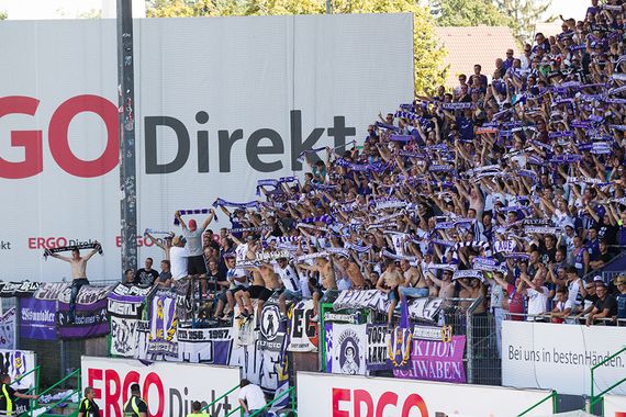SpVgg Fürth vs FC Erzgebirge Aue (3-2) (9)