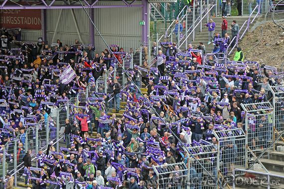 FC Erzgebirge Aue vs Würzburger Kickers (3-1)