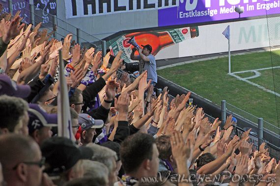 FC Erzgebirge Aue vs FC St. Pauli (2-1) (7)