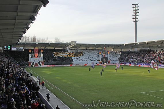 FC Erzgebirge Aue vs SpVgg Fürth (3-1) (17)