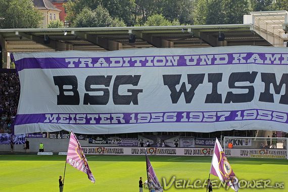 FC Erzgebirge Aue vs SV Wehen Wiesbaden (3-2) (12)