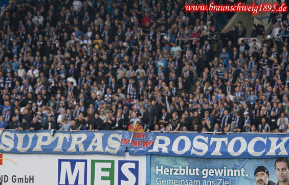 FC Hansa Rostock vs Eintracht Braunschweig (2-1) (7)