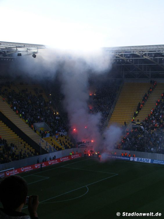 Dynamo Dresden vs FC Hansa Rostock (2-2) (5)