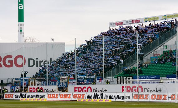 SpVgg Fürth vs FC Hansa Rostock (3-0) (2)