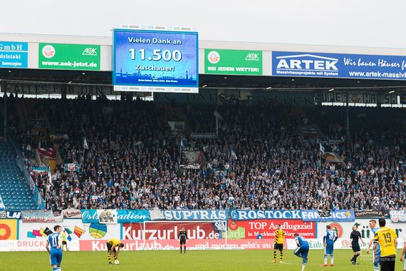 FC Hansa Rostock vs Borussia Dortmund II (3-2) (9)