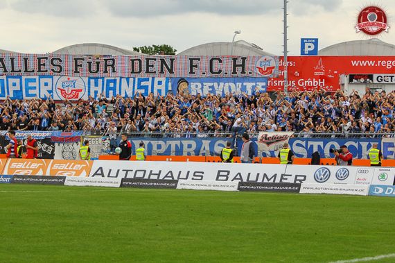 SSV Jahn Regensburg vs FC Hansa Rostock (4-4) (3)