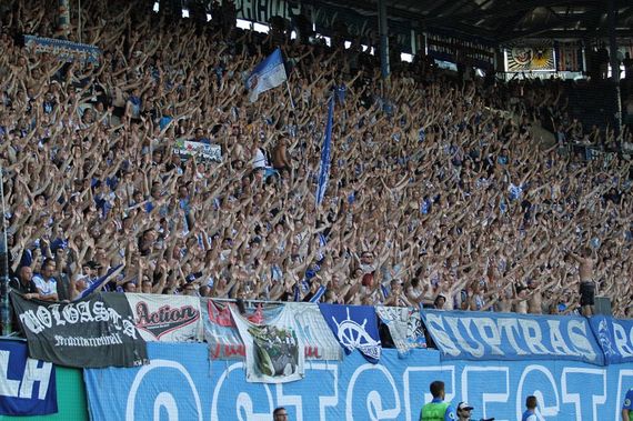 FC Hansa Rostock vs 1. FC Kaiserslautern (4-5 i.E.) (4)