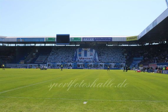 FC Hansa Rostock vs Hallescher FC (4-2) (10)