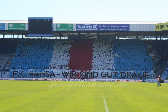 FC Hansa Rostock vs Hallescher FC (4-2) (32)