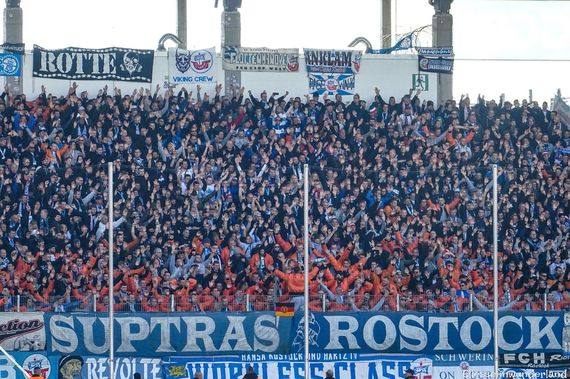 FSV Zwickau vs FC Hansa Rostock (2-2) (1)