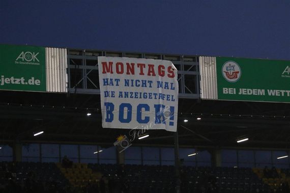 FC Hansa Rostock vs Hallescher FC (1-1) (12)