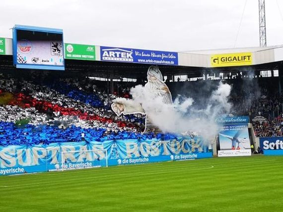 FC Hansa Rostock vs TSV 1860 München (2-2) (1)