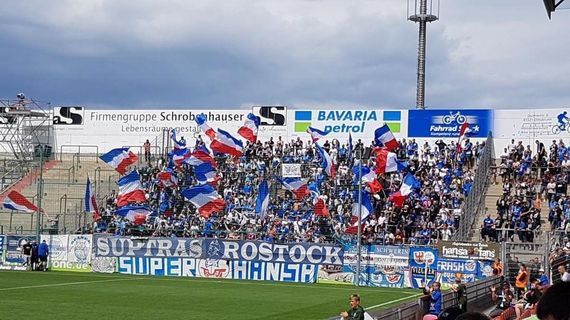 SpVgg Unterhaching vs FC Hansa Rostock (1-0) (5)