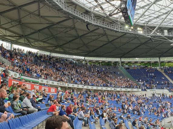 Hannover 96 vs FC Hansa Rostock (0-3) (3)