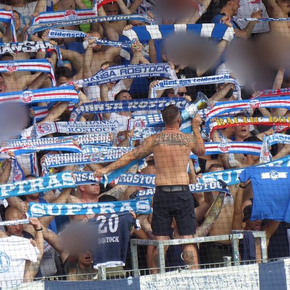 1. FC Heidenheim 1846 vs FC Hansa Rostock (1-1) (3)