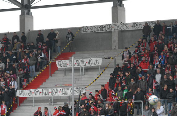 FC Ingolstadt 04 vs Eintracht Frankfurt (1-1) (1)