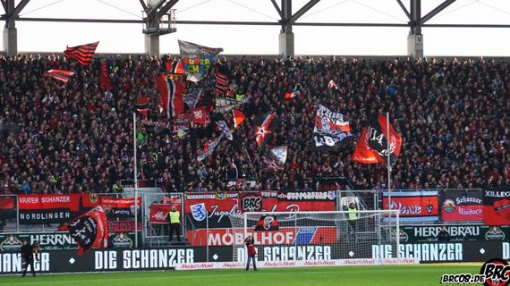 FC Ingolstadt 04 vs FC Augsburg (2-1) (4)