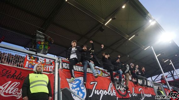 FC Ingolstadt 04 vs FC Augsburg (2-1) (13)