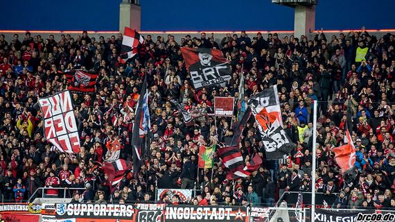 FC Ingolstadt 04 vs 1. FC Köln (2-2) (1)