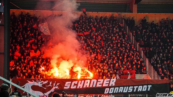 SSV Jahn Regensburg vs FC Ingolstadt 04 (3-2) (4)