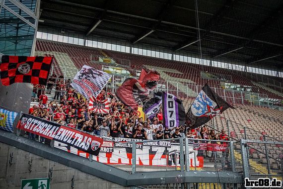 1. FC Kaiserslautern vs FC Ingolstadt 04 (0-0) (3)