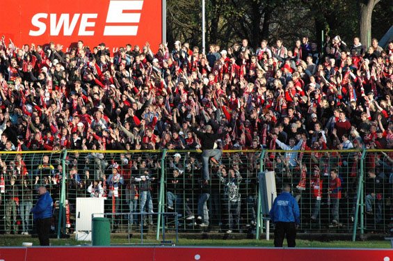 FC Rot-Weiß Erfurt vs Holstein Kiel (1-3) (1)