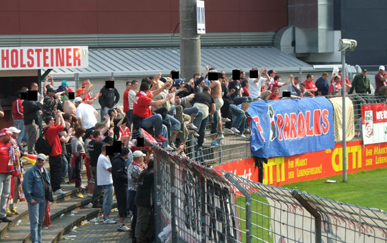 Holstein Kiel vs FC Rot-Weiß Erfurt (0-0) (1)