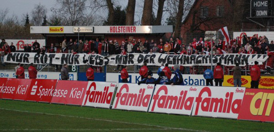 Holstein Kiel vs FC Rot-Weiß Erfurt (0-2) (6)