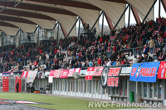 FC Rot-Weiß Erfurt vs Rot-Weiß Oberhausen (1-2) (1)