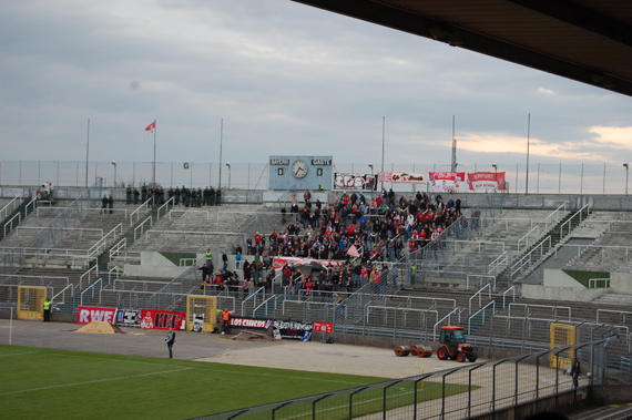 FC Bayern München II vs FC Rot-Weiß Erfurt (1-0) (3)