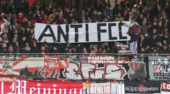 VfB Stuttgart II vs FC Rot-Weiß Erfurt (1-2) (8)