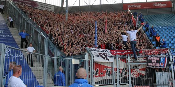 1. FC Magdeburg vs FC Rot-Weiß Erfurt (2-0) (2)