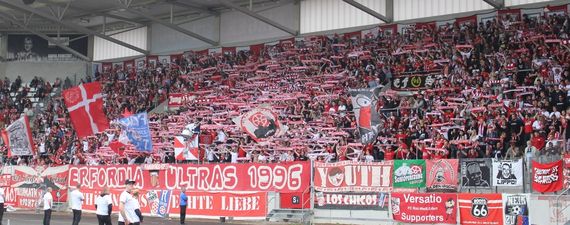 FC Rot-Weiß Erfurt vs SG Sonnenhof-Großaspach (4-1) (16)